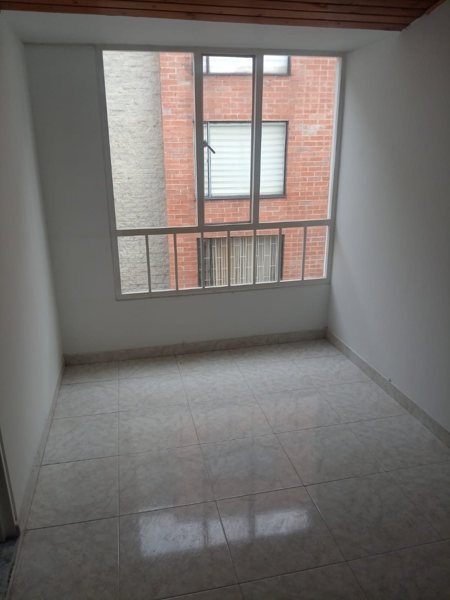 Cra. 96 #146d-24, Bogotá, Colombia 4